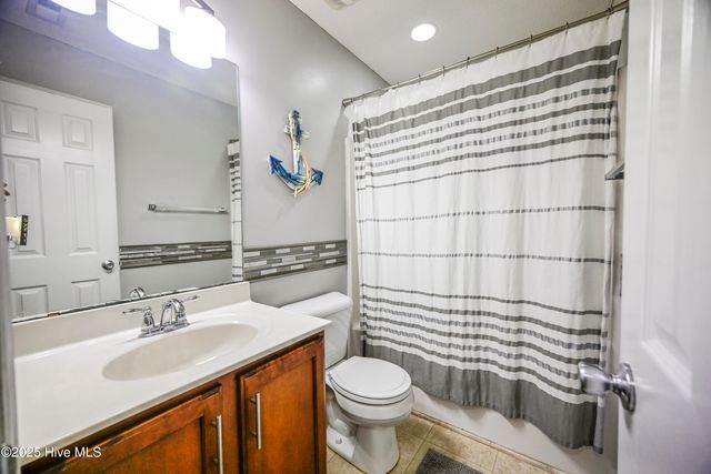 405 Bret Court, Jacksonville, NC 28540