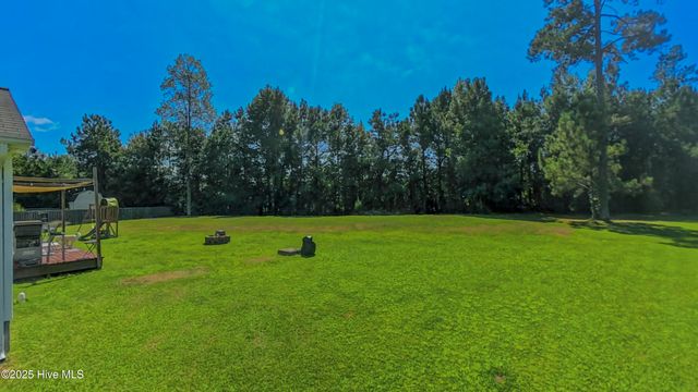 405 Bret Court, Jacksonville, NC 28540