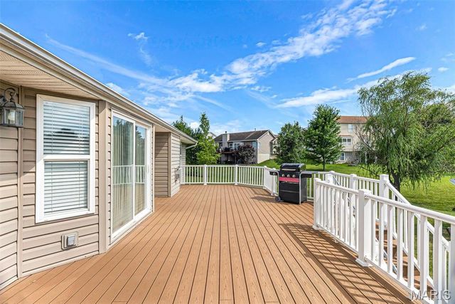 2004 Abby Court, Lake St Louis, MO 63367