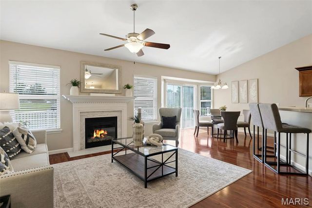 2004 Abby Court, Lake St Louis, MO 63367