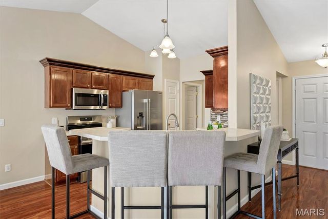 2004 Abby Court, Lake St Louis, MO 63367