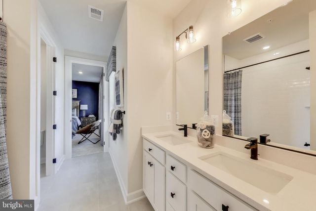 141 COLLINGTON PL, Laurel, MD 20708