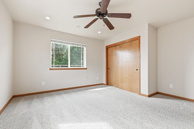 602 Barton Road, Eagle Point, OR 97524