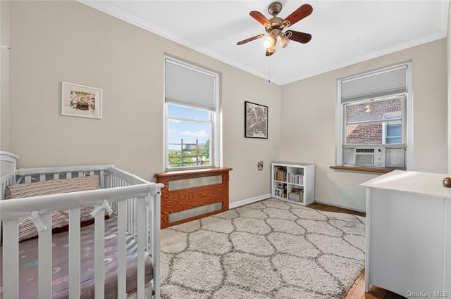 69-09 108th St 504, Forest Hills, NY 11375