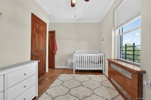 69-09 108th St 504, Forest Hills, NY 11375