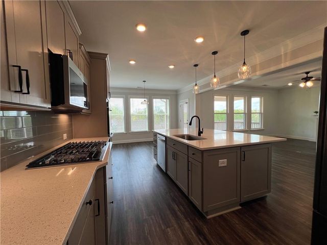 5458 Summer Pine Place, Buford, GA 30518