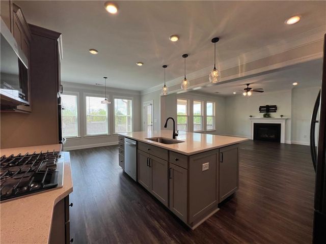 5458 Summer Pine Place, Buford, GA 30518