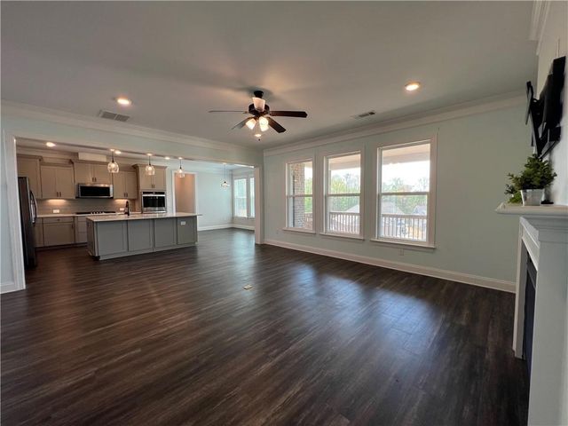5458 Summer Pine Place, Buford, GA 30518