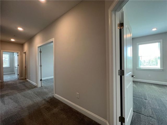 5458 Summer Pine Place, Buford, GA 30518