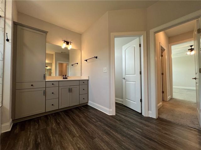 5458 Summer Pine Place, Buford, GA 30518