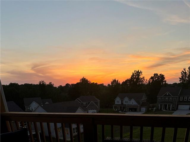 5458 Summer Pine Place, Buford, GA 30518