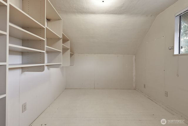 6519 17th Street NW, Seattle, WA 98117