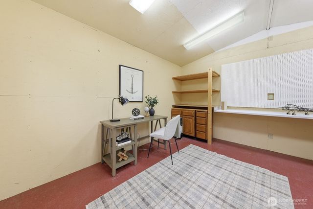 6519 17th Street NW, Seattle, WA 98117