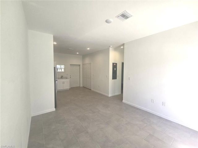 1150 Rahway ST, Lehigh Acres, FL 33974