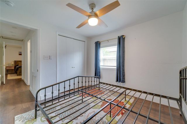 2410 CENTER AVENUE, Orlando, FL 32806