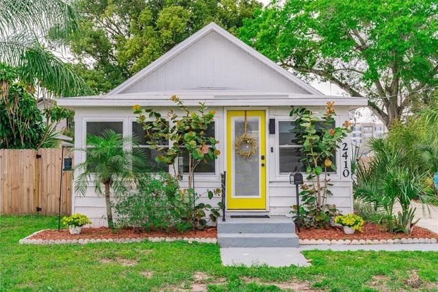 2410 CENTER AVENUE, Orlando, FL 32806
