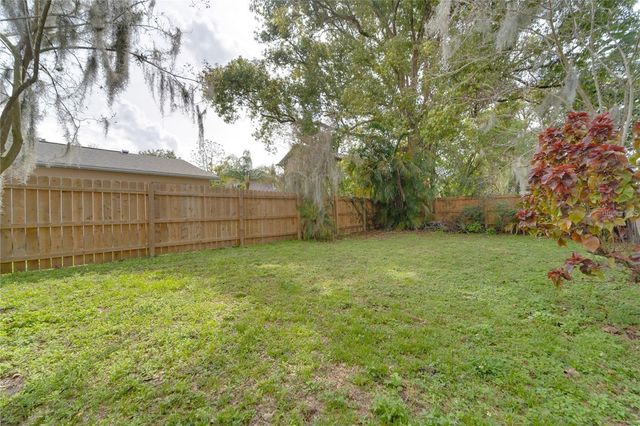 2410 CENTER AVENUE, Orlando, FL 32806