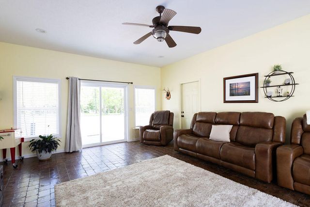 135 Arrowhead Drive, Morehead, KY 40351
