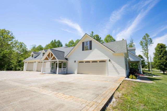 135 Arrowhead Drive, Morehead, KY 40351