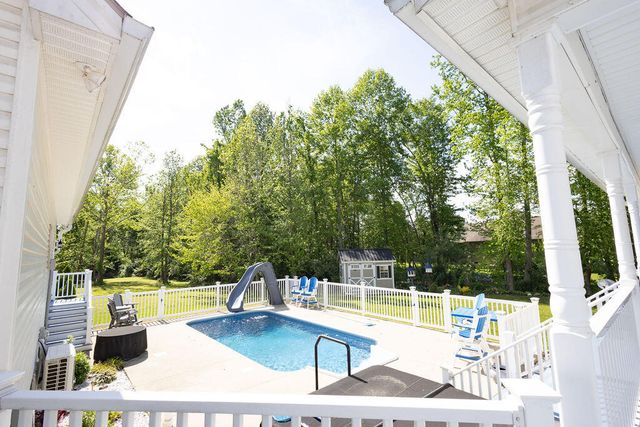 135 Arrowhead Drive, Morehead, KY 40351