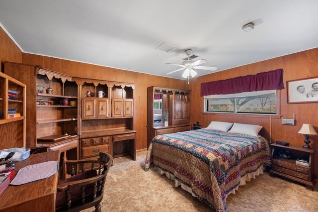 502 Dan Street, East Bernard, TX 77435