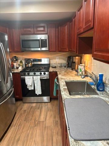 298 Wickenden Street 4, Providence, RI 02903