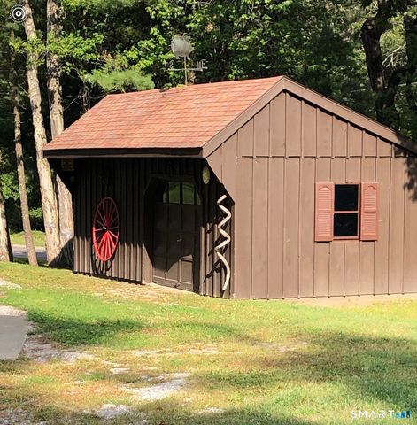 426 Platt Hill Road, Winchester, CT 06098