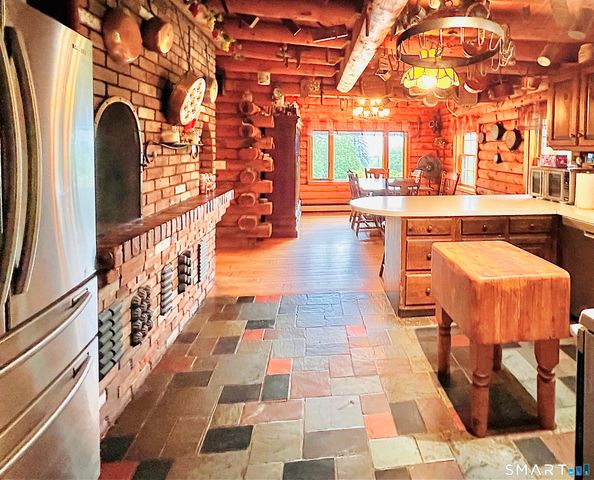 426 Platt Hill Road, Winchester, CT 06098