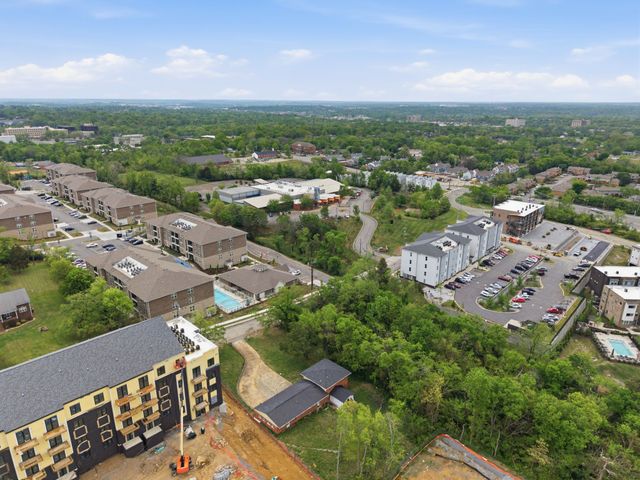 605 Creative Way, Madison, TN 37115