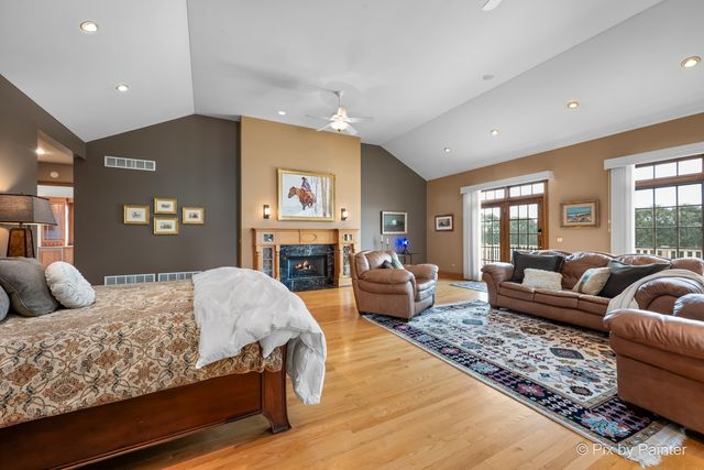 2917 Fox Knoll Court, Johnsburg, IL 60051