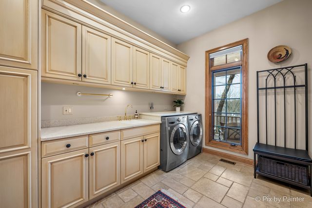 2917 Fox Knoll Court, Johnsburg, IL 60051