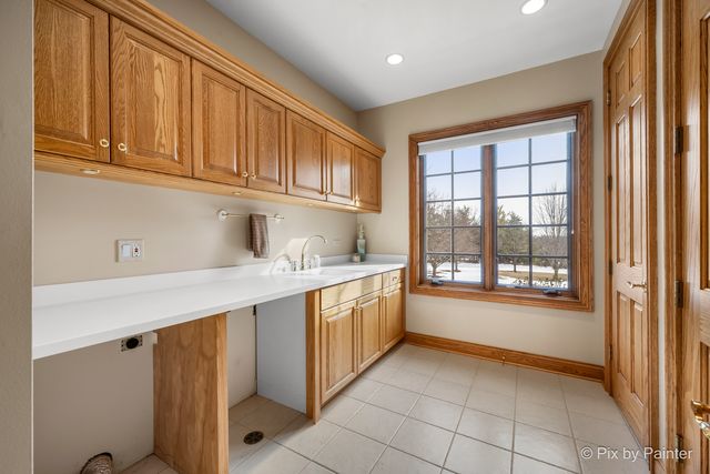 2917 Fox Knoll Court, Johnsburg, IL 60051