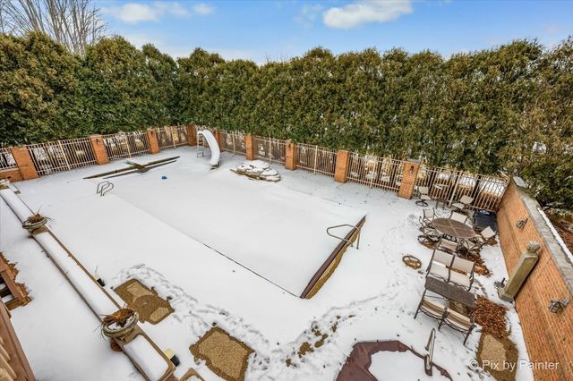 2917 Fox Knoll Court, Johnsburg, IL 60051