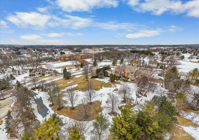 2917 Fox Knoll Court, Johnsburg, IL 60051