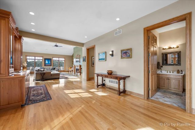 2917 Fox Knoll Court, Johnsburg, IL 60051