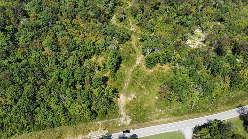 1320 McElroy Rd, Readyville, TN 37149