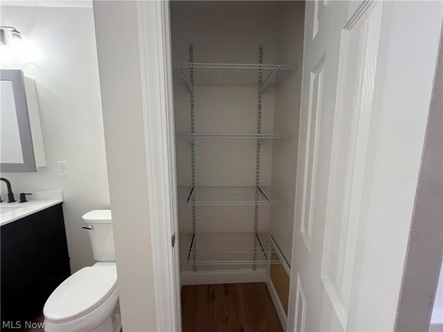 13325 Carrington Avenue, Cleveland, OH 44135