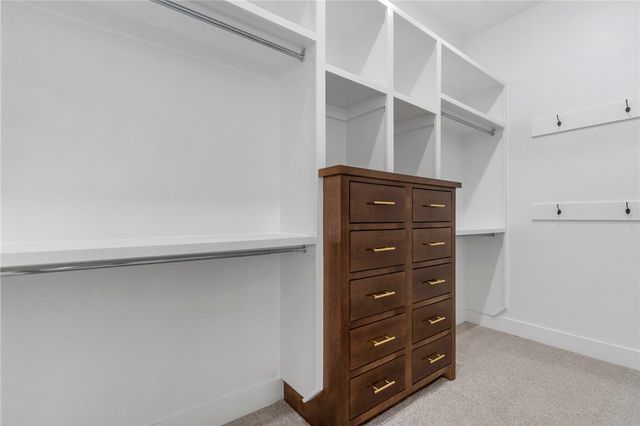 431 Hedge Drive, Centerton, AR 72719