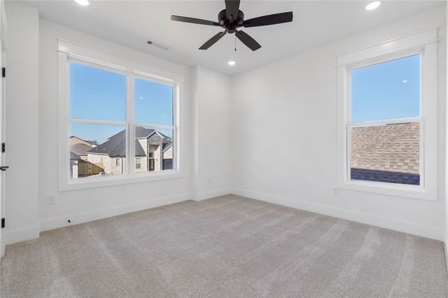 431 Hedge Drive, Centerton, AR 72719