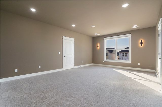 431 Hedge Drive, Centerton, AR 72719