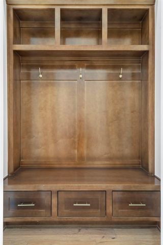 431 Hedge Drive, Centerton, AR 72719