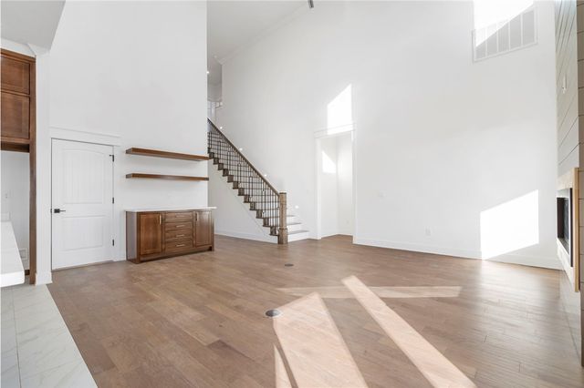 431 Hedge Drive, Centerton, AR 72719