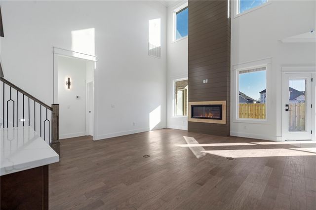 431 Hedge Drive, Centerton, AR 72719