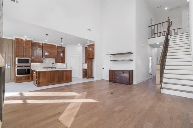 431 Hedge Drive, Centerton, AR 72719