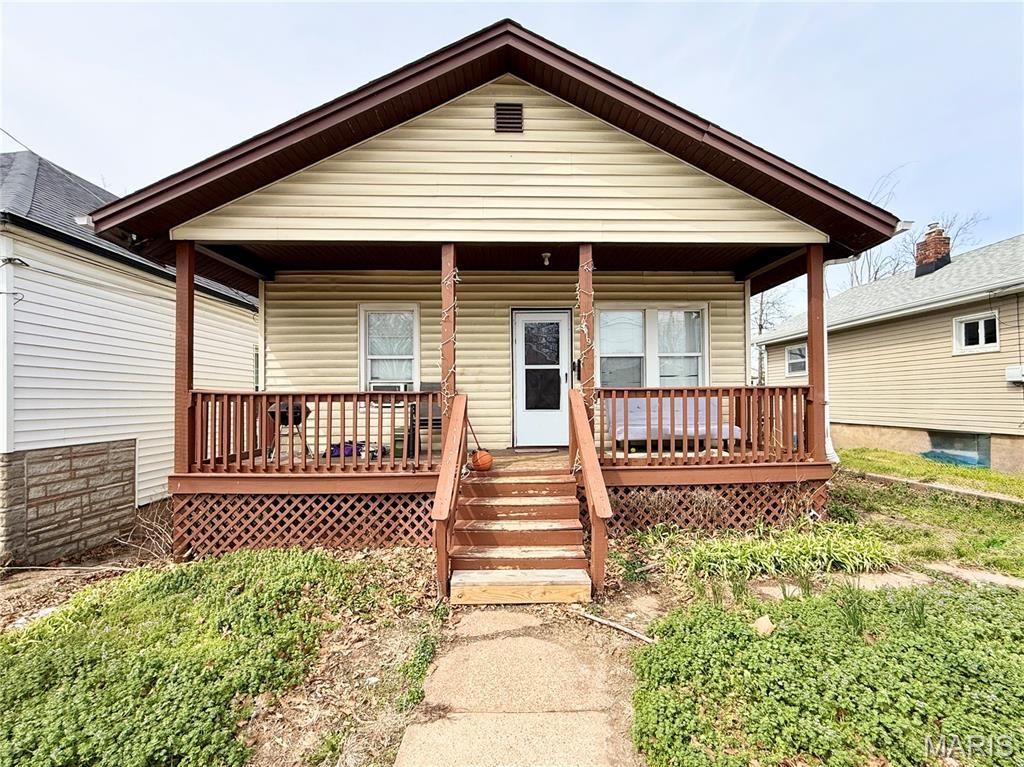 5819 Helen Avenue, Jennings, MO 63136