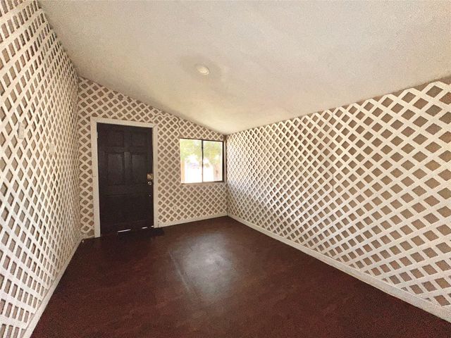 3619 5th Street, Stafford, TX 77477