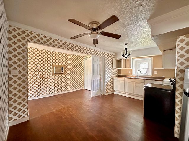 3619 5th Street, Stafford, TX 77477