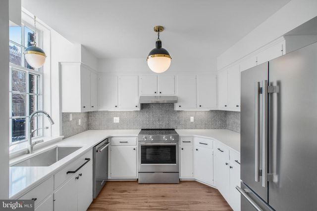 1216 SOPHIA ST, Fredericksburg, VA 22401