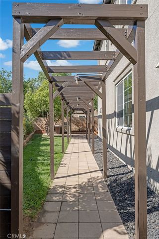 12766 Eastern Shore Drive, Eastvale, CA 92880