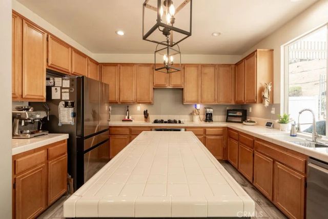31302 Gatehouse Court, Murrieta, CA 92563